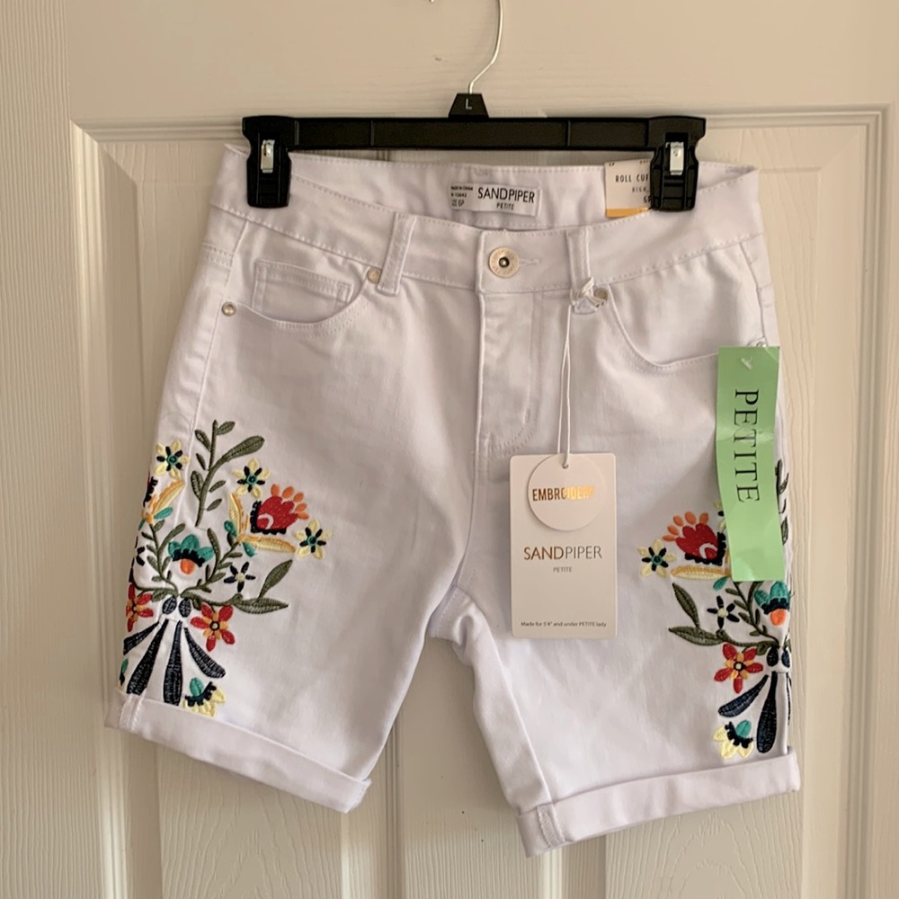 Sandpiper super stretchy High rise plus size shorts waist: 34” inches